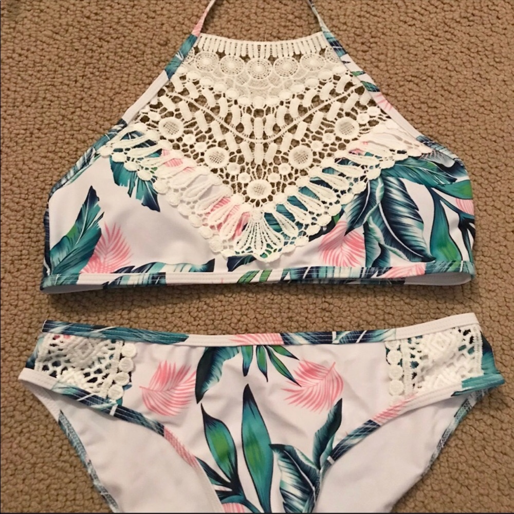 High Neck Leaf Print Bikini - Picture 2 of 5